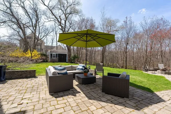 $1,995,000 | 5 Mark Lane, Milton, MA 02186