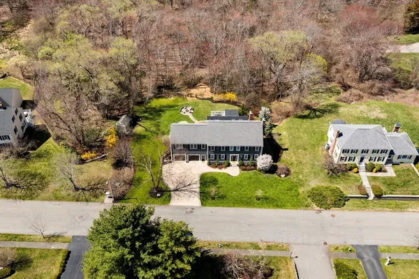 $1,995,000 | 5 Mark Lane, Milton, MA 02186