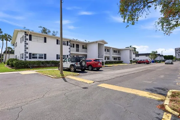 $72,000 | 202 46th Ave Terrace West, Unit 404, Bradenton, FL 34207