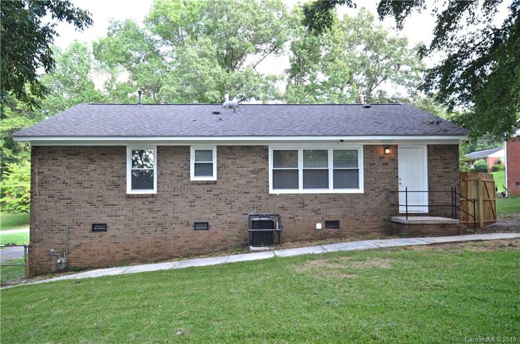 1424 Ranch Road Charlotte, NC 28208 - Photo 16 of 17 Gallery Image 16