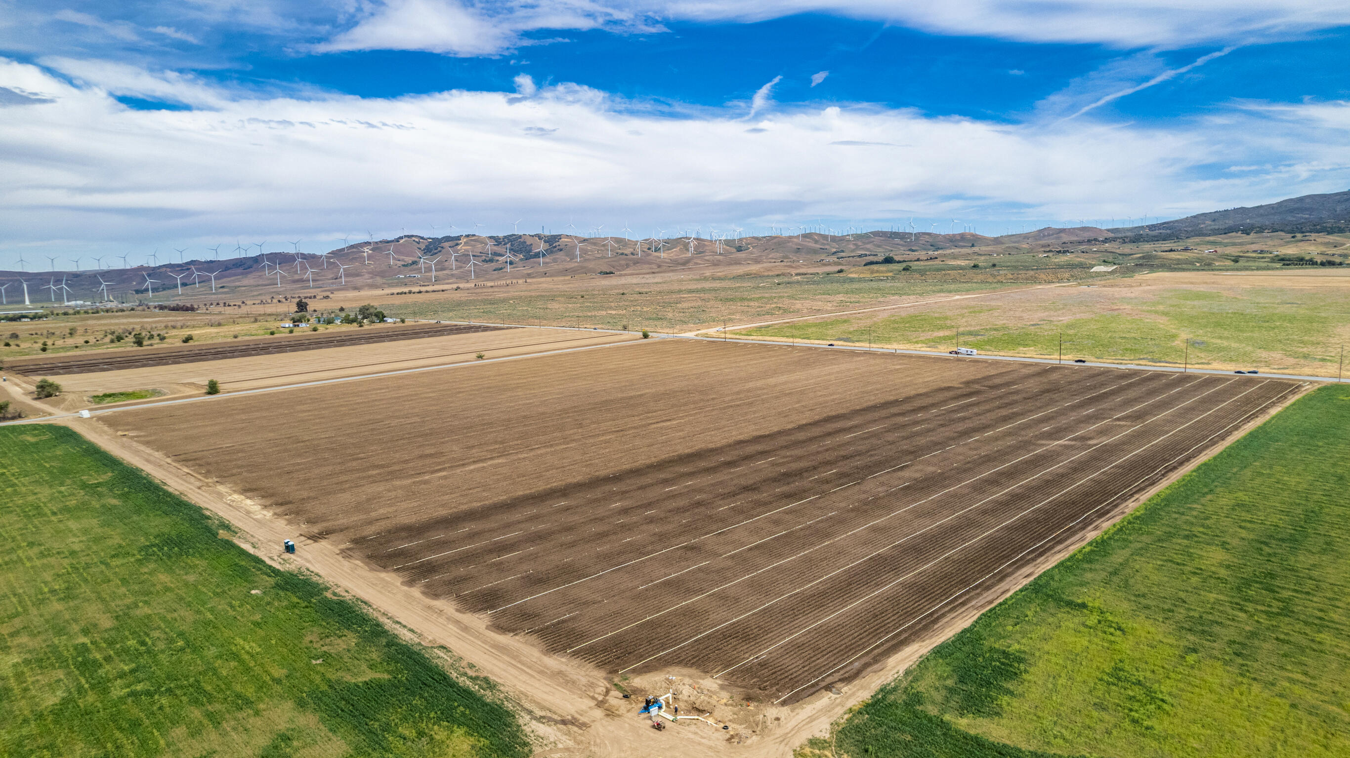 Highline Tehachapi, CA 93561 - Photo 7 of 14 a view of an ocean beach