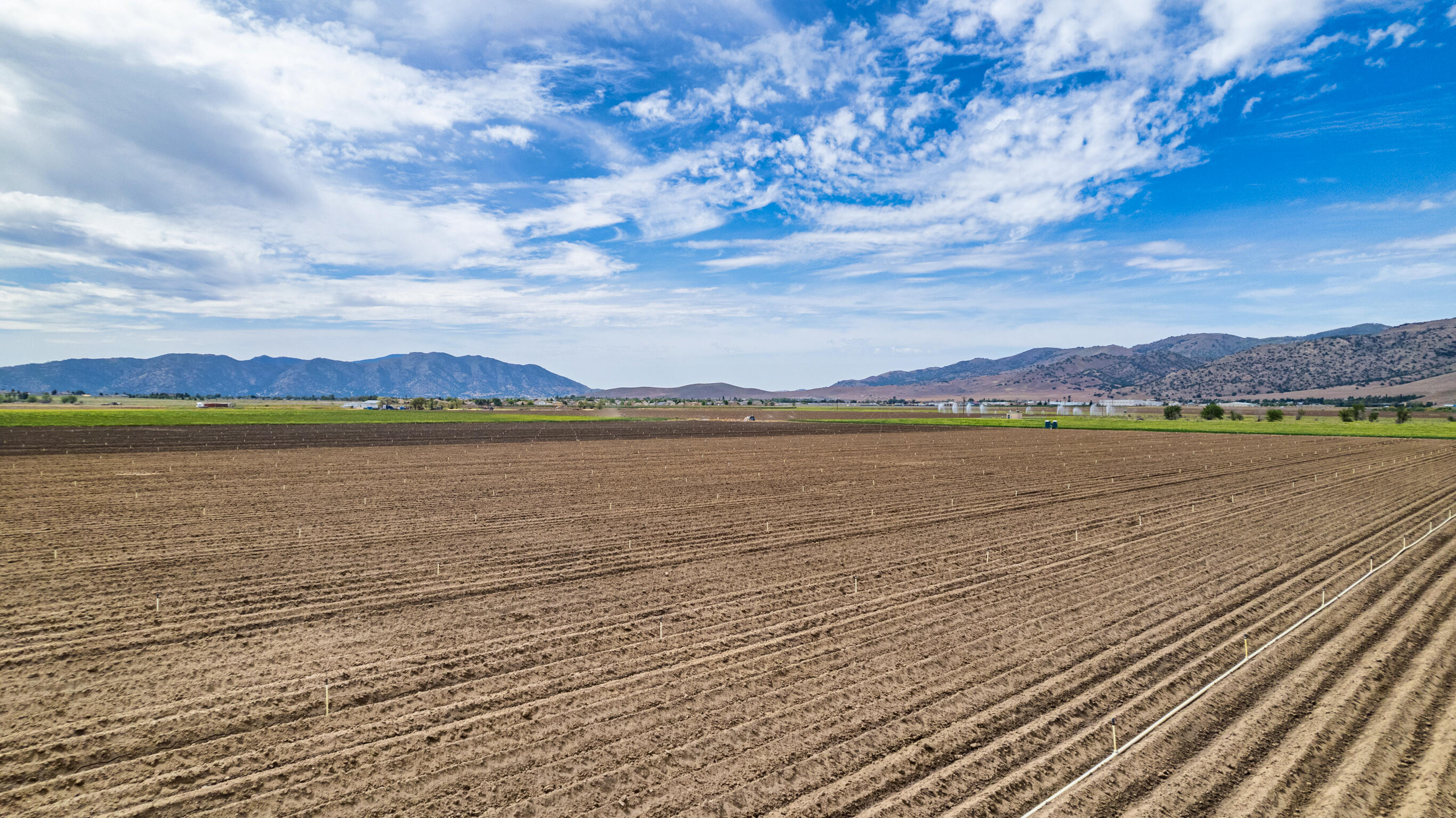 Highline Tehachapi, CA 93561 - Photo 9 of 14 a view of a lake with a big yard