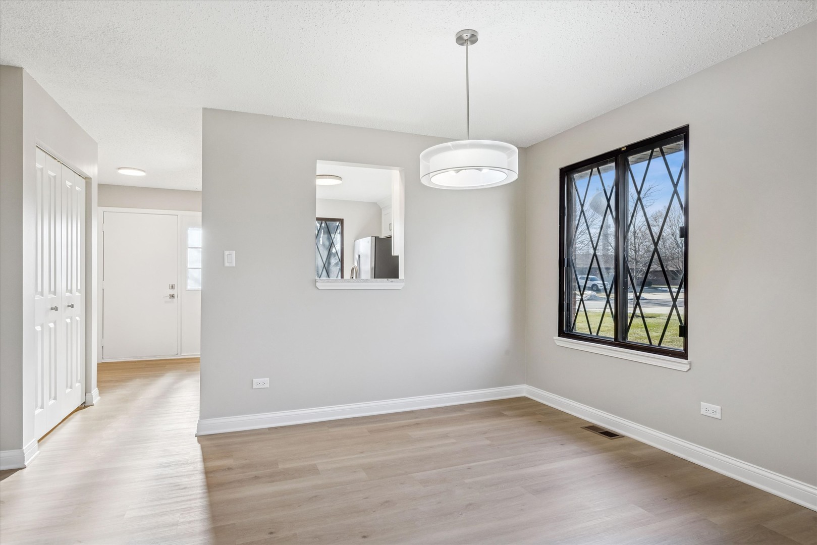 819 Shagbark Road New Lenox, IL 60451 - Photo 26 of 31