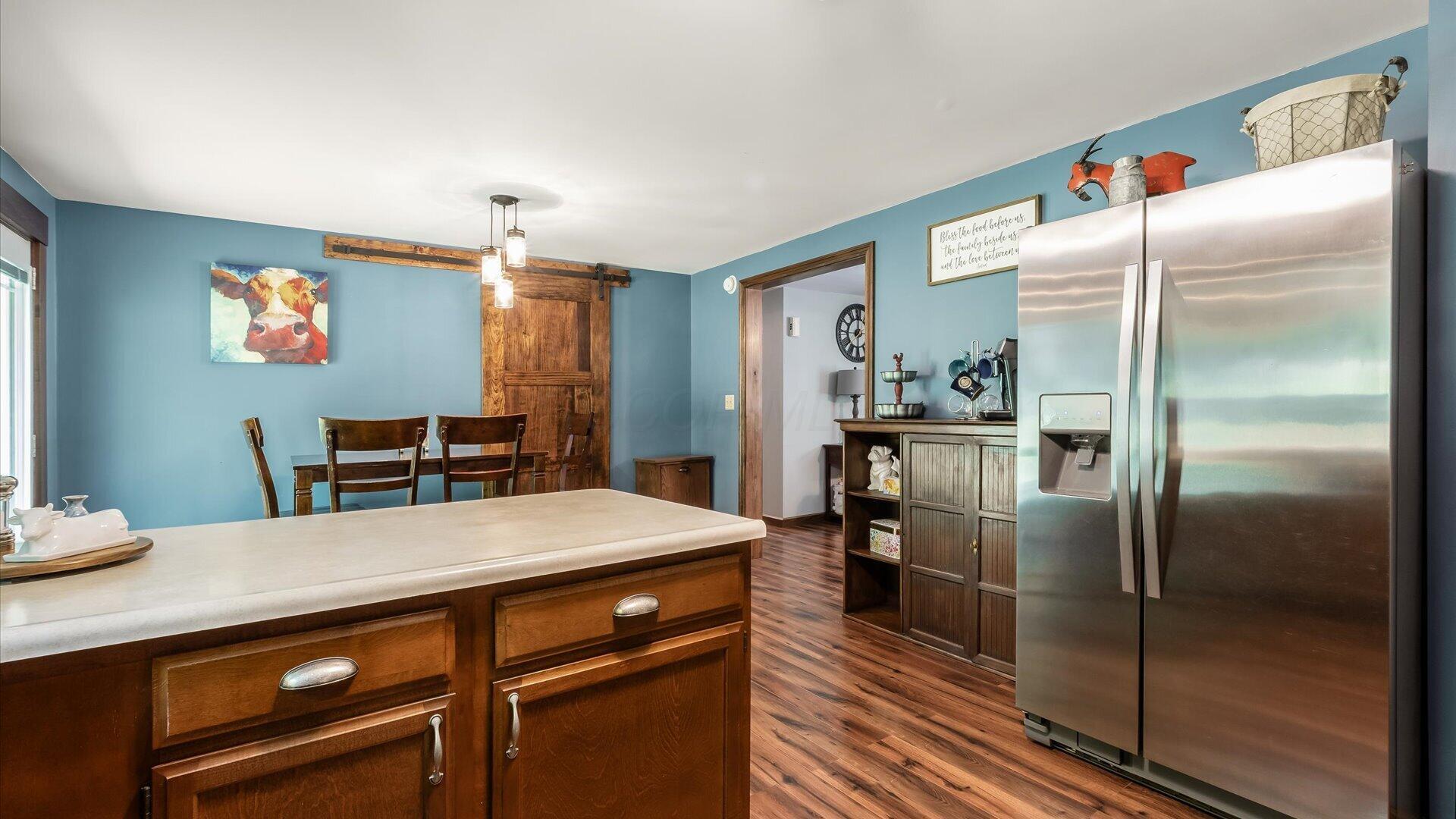 385 Irish Ridge Road Philo, OH 43771 - Photo 13 of 53 Eat-in Kitchen