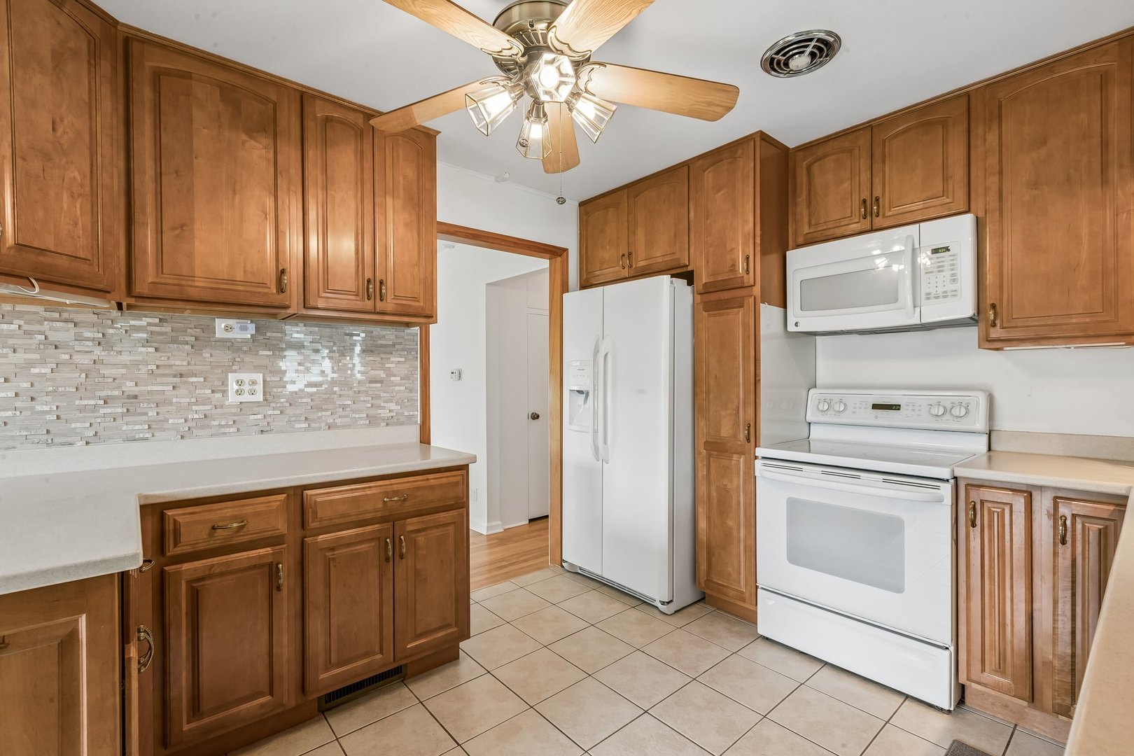 220 Voltz Road Northbrook, IL 60062 - Photo 10 of 41