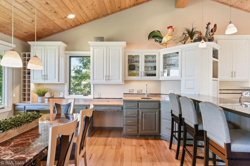 5480 Howards Point Road Shorewood, MN 55331 - Photo 32 of 67