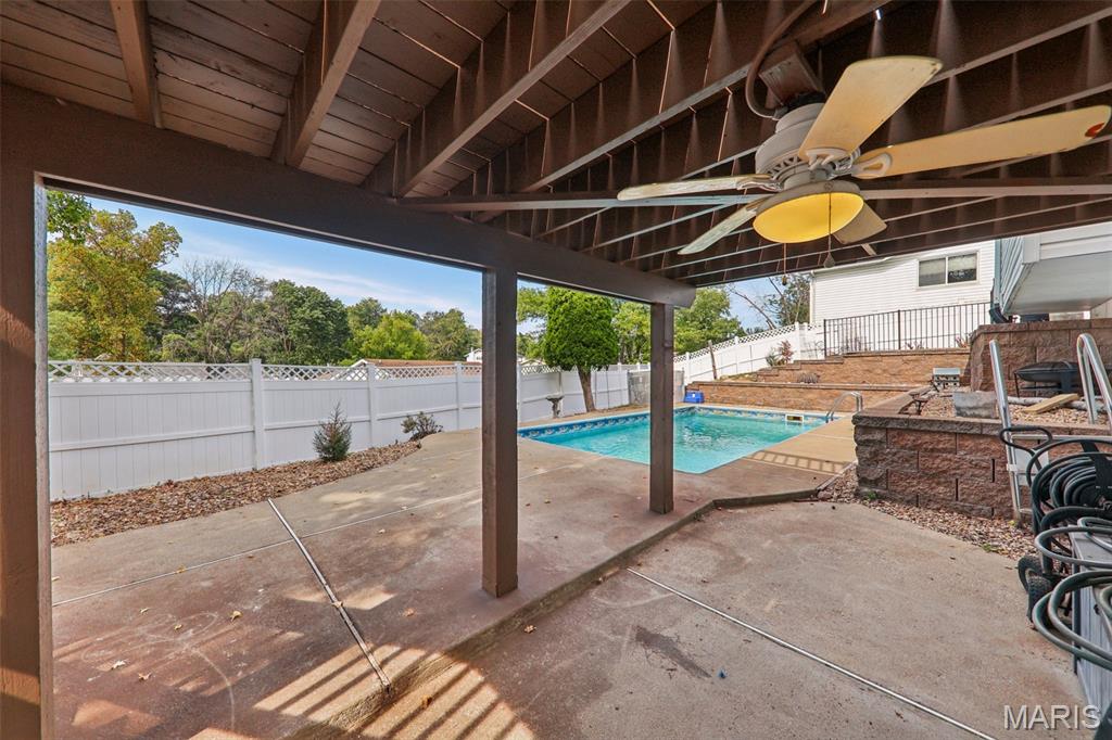 1237 Cedar Creek Road Chesterfield, MO 63017 - Photo 39 of 53