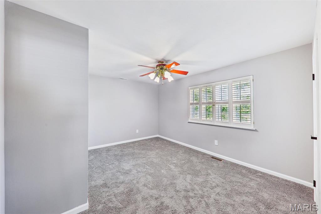 1237 Cedar Creek Road Chesterfield, MO 63017 - Photo 41 of 53