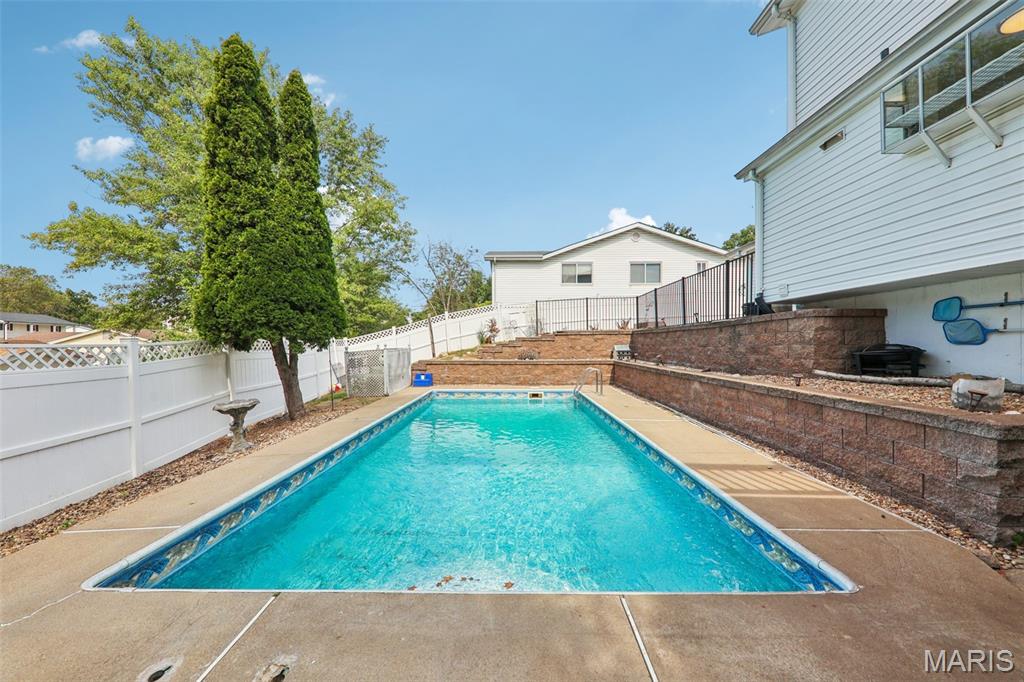 1237 Cedar Creek Road Chesterfield, MO 63017 - Photo 47 of 53