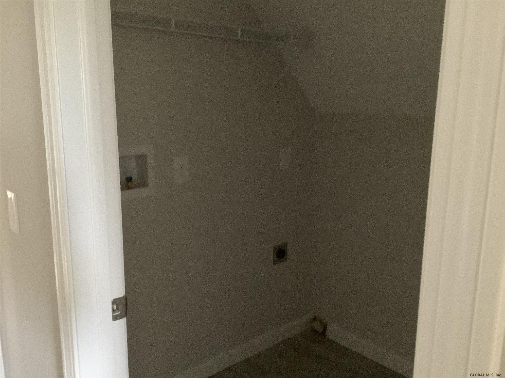 6 Middleline Road Ballston, NY 12019 - Photo 17 of 21 Photo 17