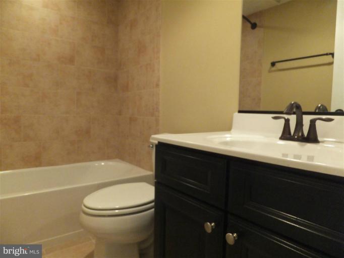 4703 Macon Road Rockville, MD 20852 - Photo 12 of 27 Bath from similar property