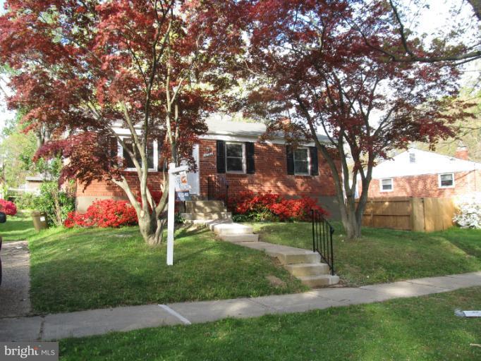 4703 Macon Road Rockville, MD 20852 - Photo 15 of 27 Exterior (Front)