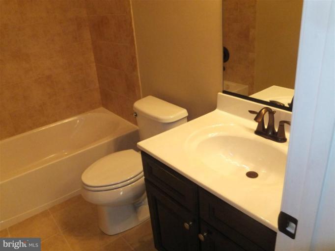 4703 Macon Road Rockville, MD 20852 - Photo 23 of 27 Bath from similar property