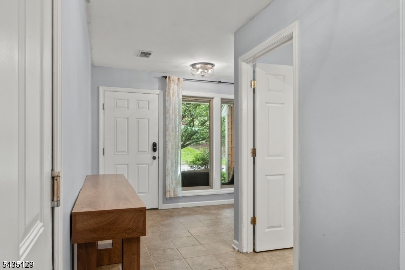 1 Wimbledon Drive, Unit 3 Vernon, NJ 07462 - Photo 19 of 47