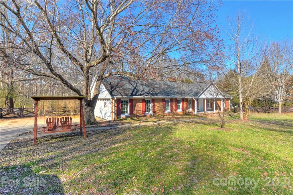 205 Essaw Road Waxhaw, NC 28173 - Photo 2 of 40 Gallery Image 2