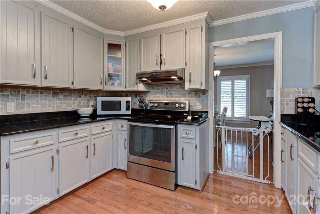 205 Essaw Road Waxhaw, NC 28173 - Photo 8 of 40 Gallery Image 8