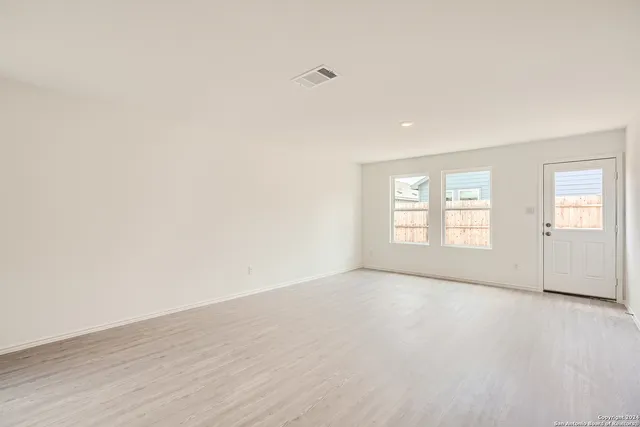 $2,100 | 9843 Carome Ml Drive, San Antonio, TX 78254