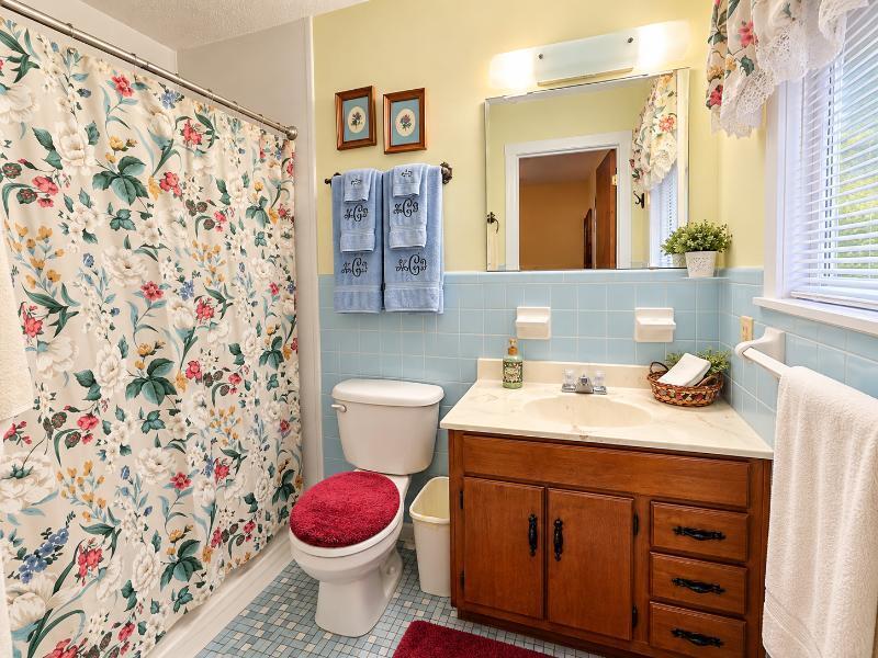 2455 Barnes Crossing Road Saltillo, MS 38866 - Photo 12 of 14 Gallery Image 12