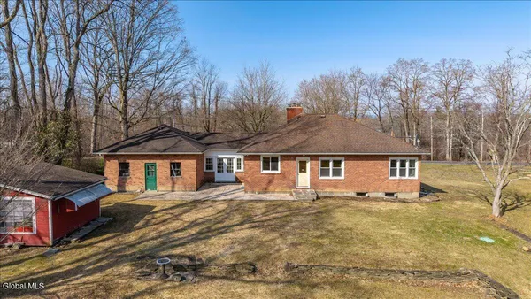 $499,000 | 227 Sugar Hill Road, Rexford, NY 12148
