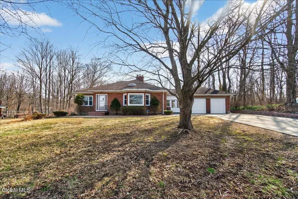 $499,000 | 227 Sugar Hill Road, Rexford, NY 12148