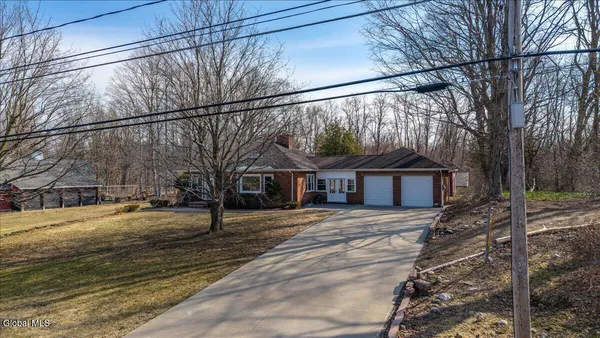 $499,000 | 227 Sugar Hill Road, Rexford, NY 12148