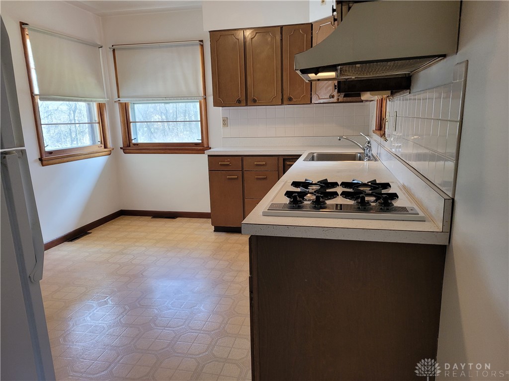 3231 Cemetery Road Xenia, OH 45385 - Photo 6 of 19 Gallery Image 6