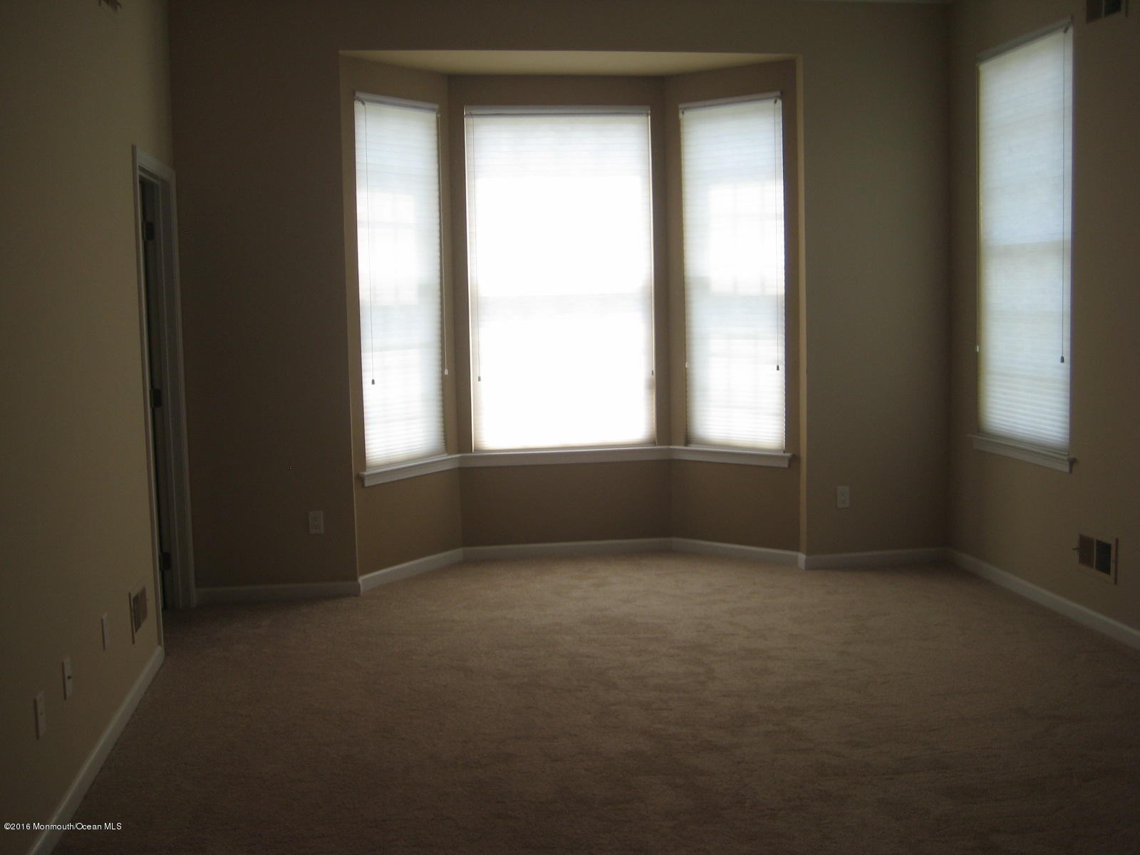 3 Bay Hill Road Jackson, NJ 08527 - Photo 4 of 26 a view of an empty room with a window