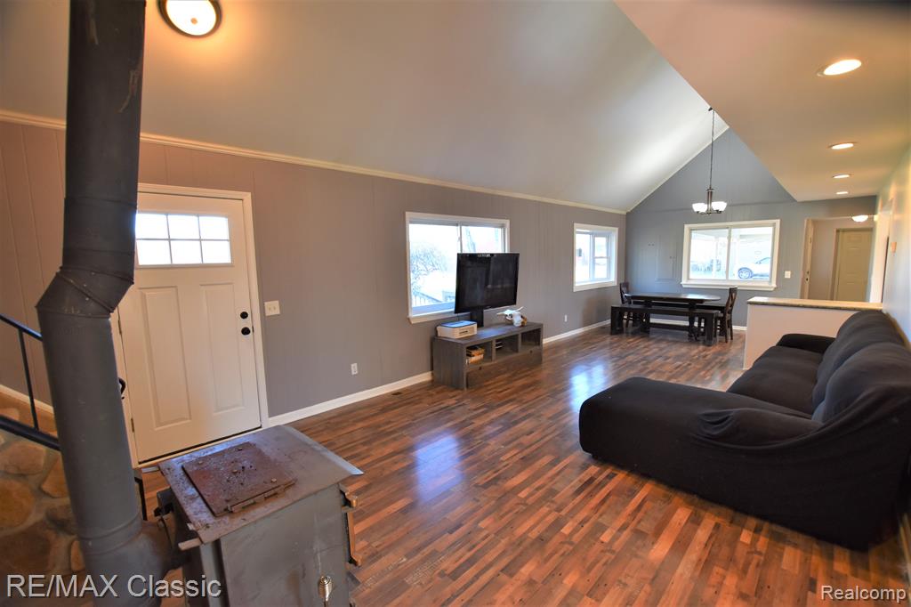 80255 Scotch Settlement Road Romeo, MI 48065 - Photo 10 of 20