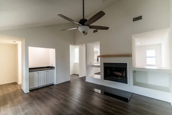 $1,700 | 1507 Wimbledon Drive, Huntsville, TX 77340