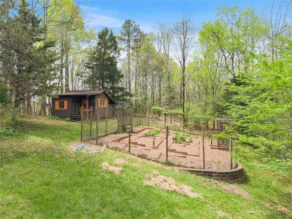 $649,900 | 353 Riverwood Road, Lula, GA 30554