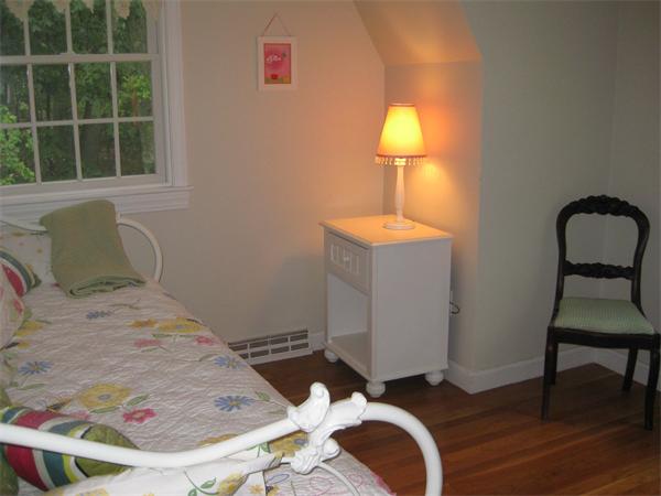 16 Whippletree Road Chelmsford, MA 01824 - Photo 18 of 22 a bedroom with a bed and a window