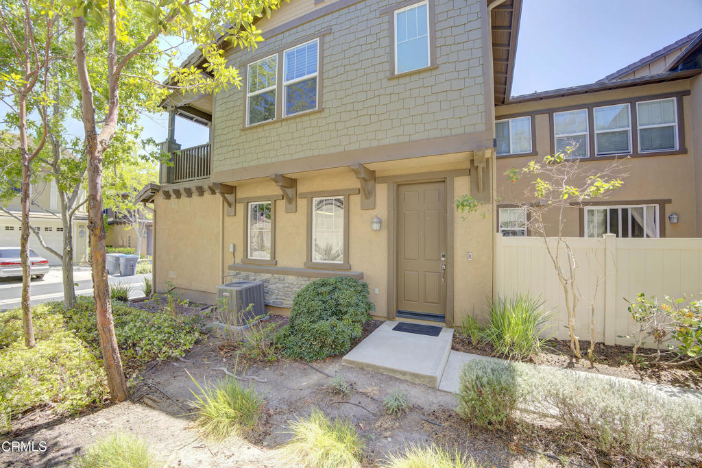 3230 London Lane Oxnard, CA 93036 - Photo 1 of 66