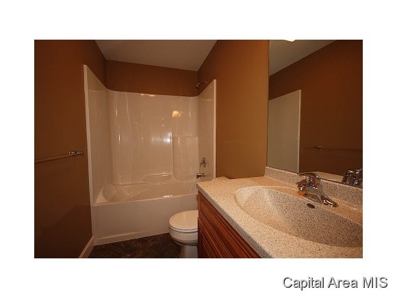 6414 Hayley Court Springfield, IL 62712 - Photo 8 of 17