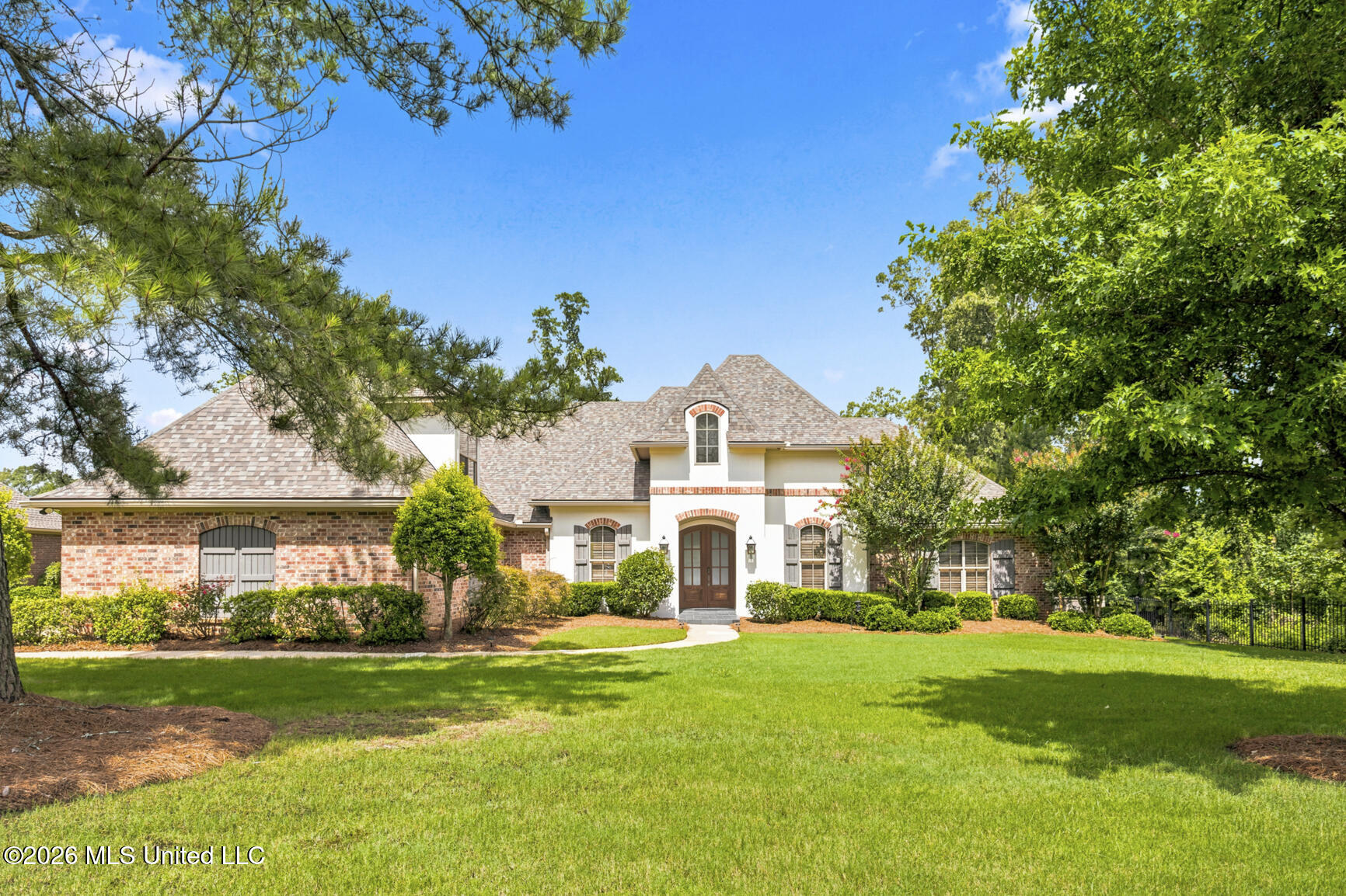 345 Wrenfield Way Ridgeland, MS 39157 - Photo 3 of 48 345 Wrenfield Way