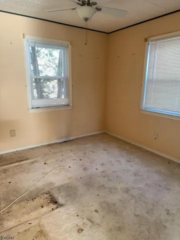 $199,000 | 6 Maple Lane, Hampton, NJ 08827