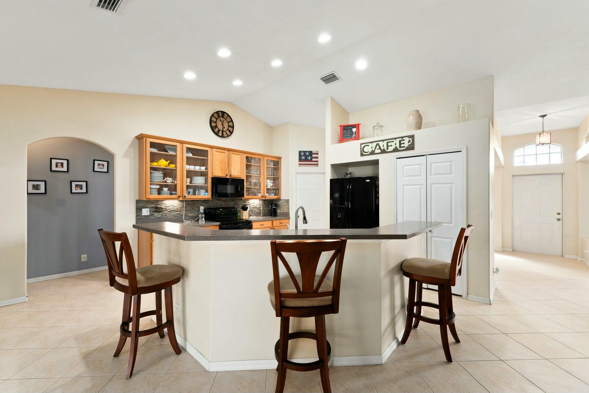 3871 Southwest Ridley Street Port St. Lucie, FL 34953 - Photo 13 of 46 tempImagexKMEaJ