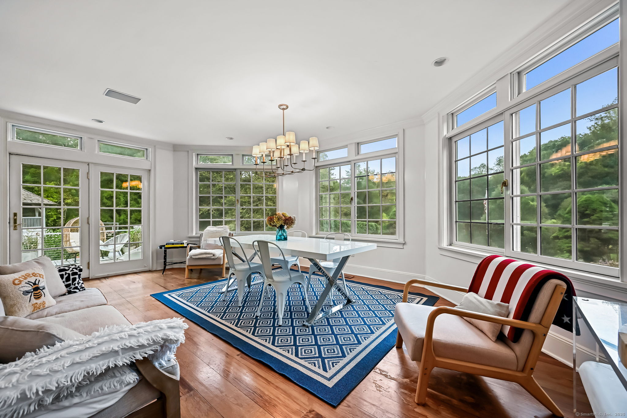 330 Ridgefield Road Wilton, CT 06897 - Photo 29 of 40