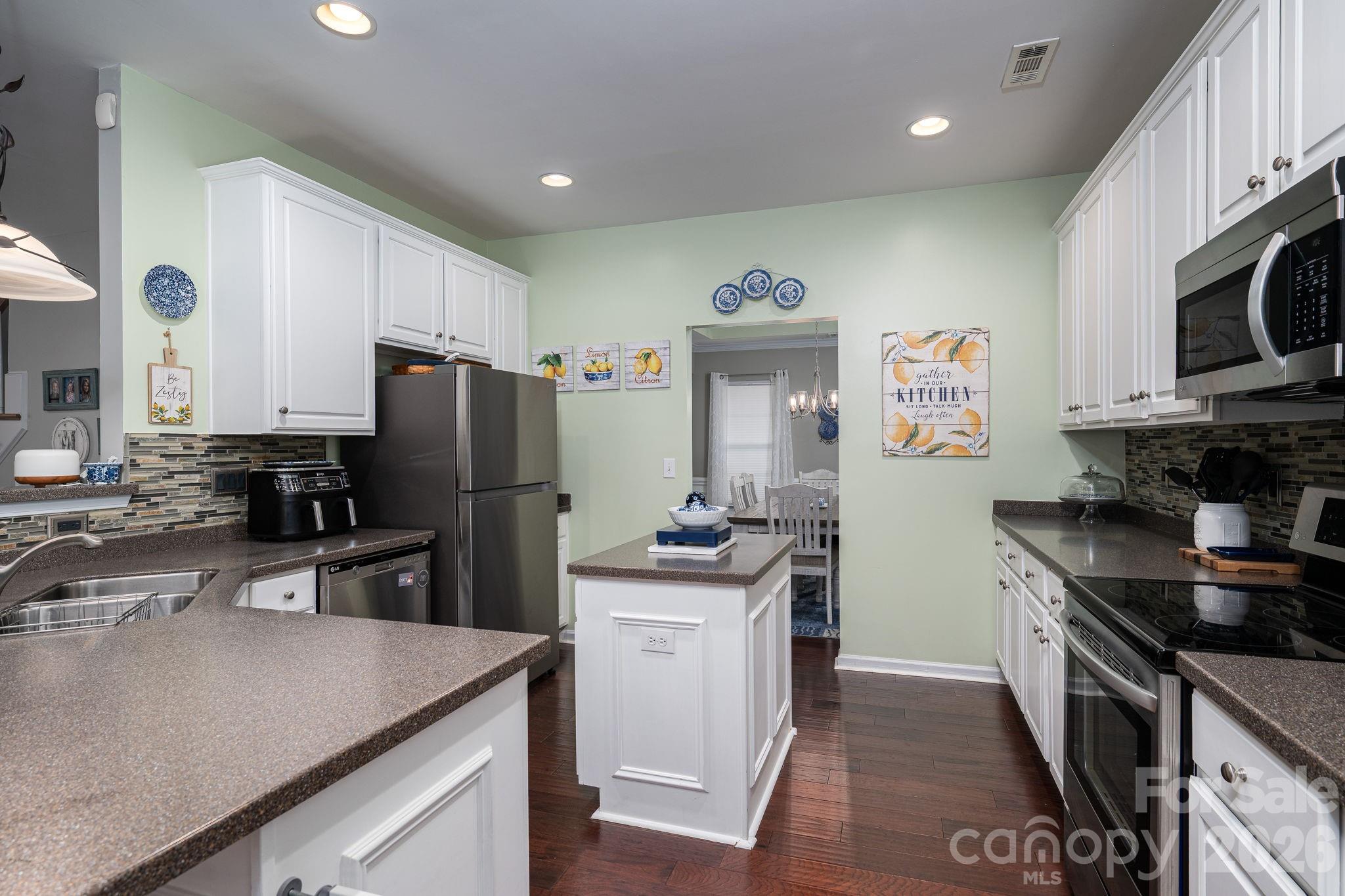 156 Foggy Meadow Drive Fort Mill, SC 29708 - Photo 7 of 44