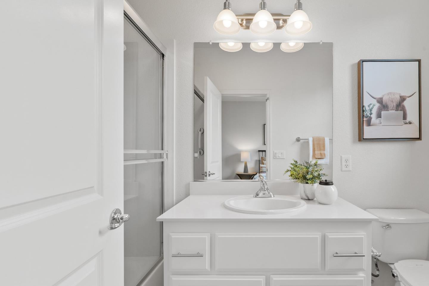 1520 Avina Circle, Unit 2 Santa Clara, CA 95054 - Photo 30 of 39 a bathroom with a sink vanity and a mirror
