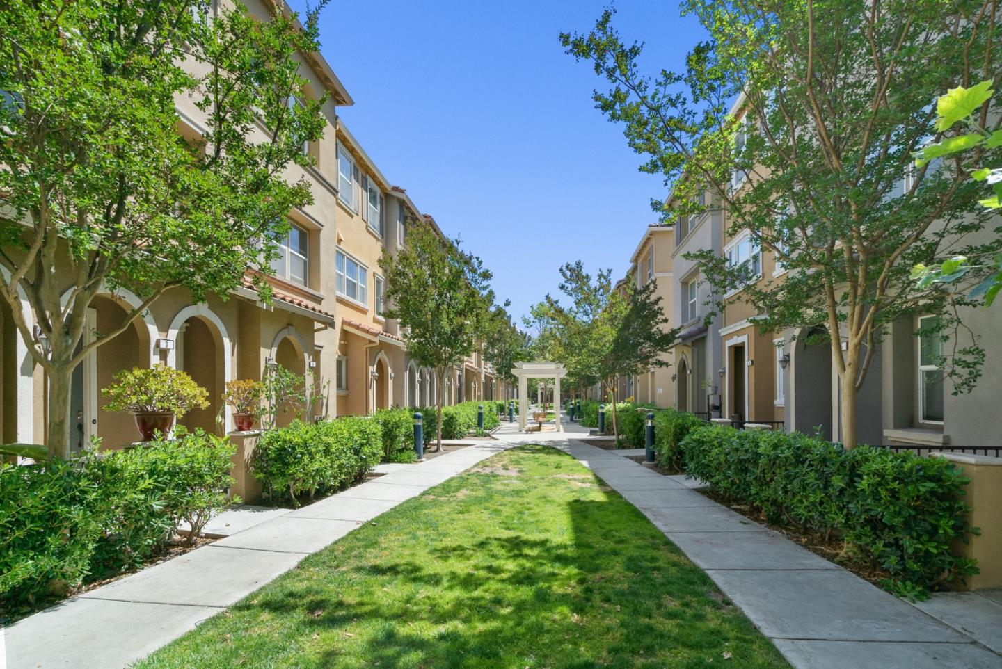 1520 Avina Circle, Unit 2 Santa Clara, CA 95054 - Photo 35 of 39 a front view of a house with a yard