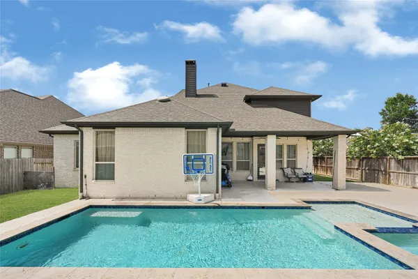 $575,900 | 13018 Fernbank Forest Drive, Humble, TX 77346