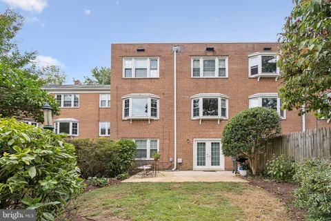$565,000 | 639 Azalea Drive, Rockville, MD 20850