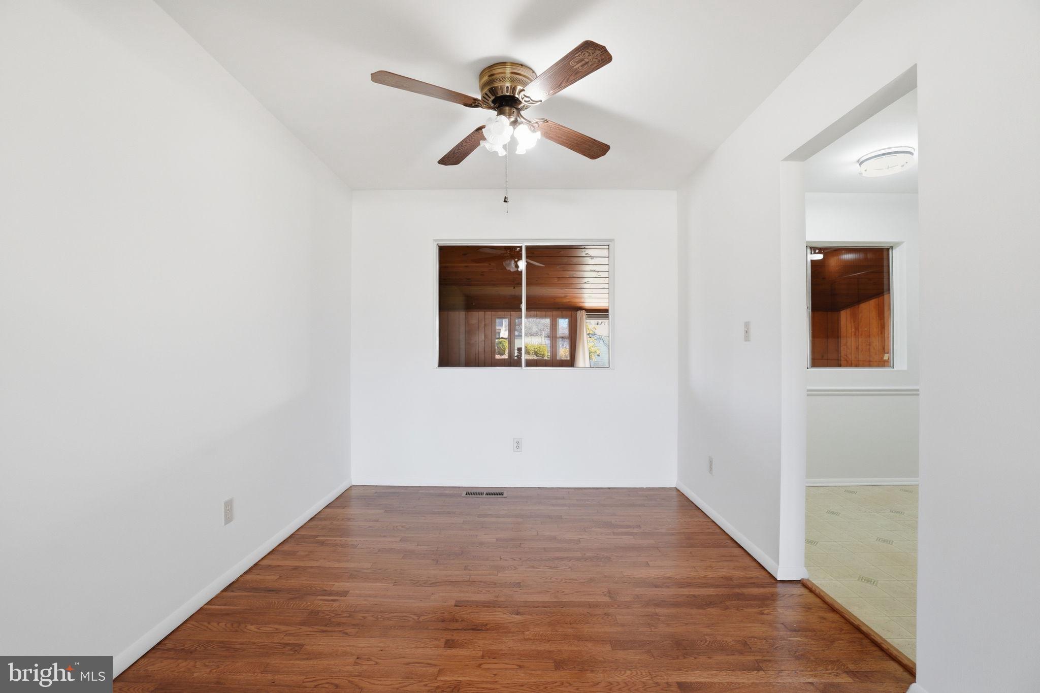 6023 Frontier Drive Springfield, VA 22150 - Photo 10 of 28