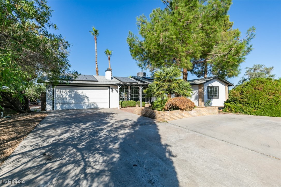4490 West Warm Springs Road Las Vegas, NV 89118 - Photo 3 of 28
