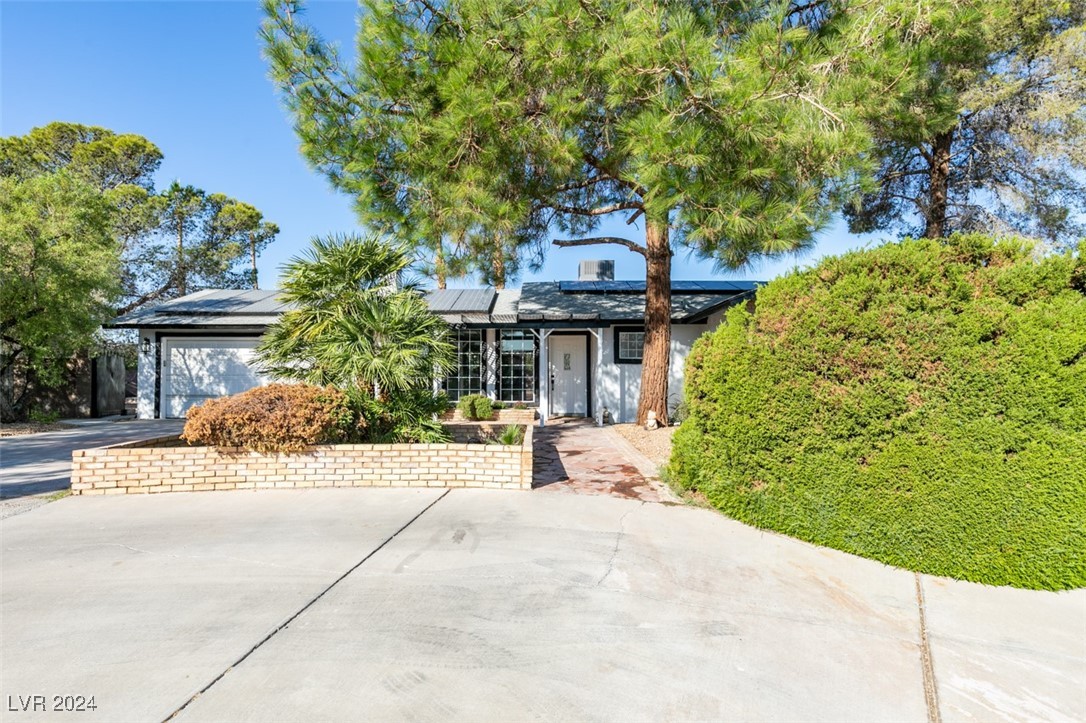 4490 West Warm Springs Road Las Vegas, NV 89118 - Photo 4 of 28
