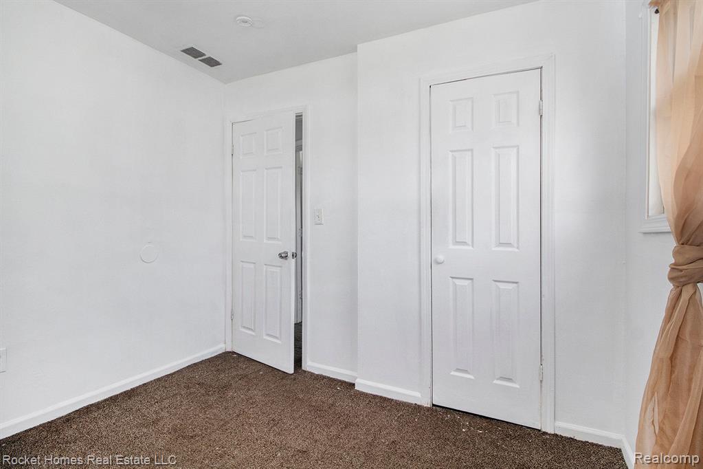 26410 Beverly Road Taylor, MI 48180 - Photo 19 of 29