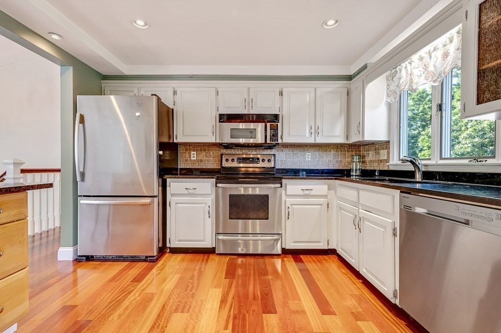 65 Jones Road Hopedale, MA 01747 - Photo 4 of 39 Gallery Image 4