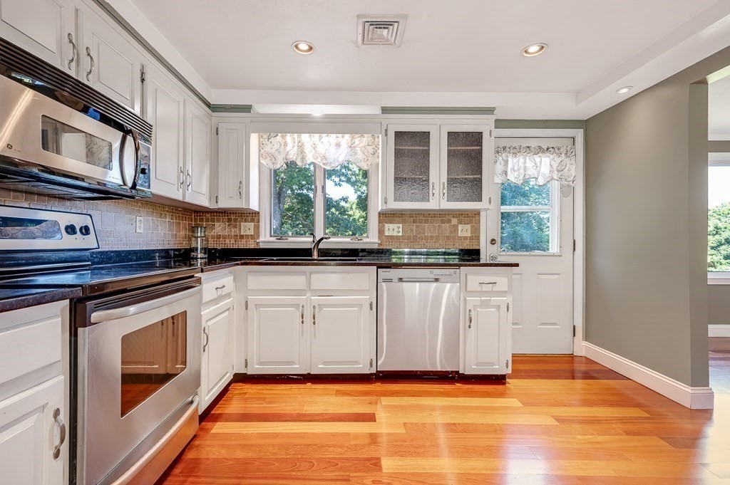 65 Jones Road Hopedale, MA 01747 - Photo 5 of 39 Gallery Image 5