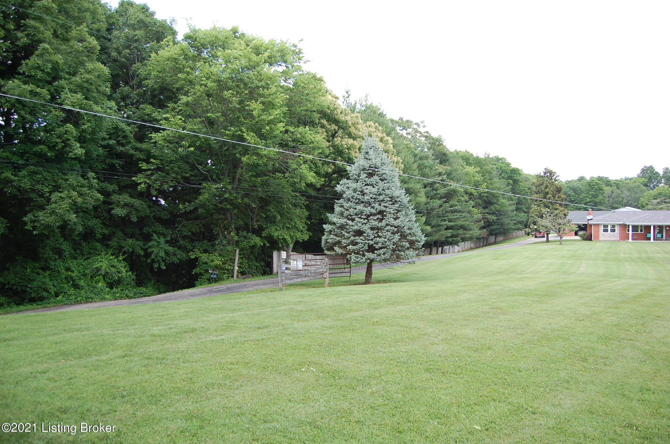 282 Pendleton Road Shepherdsville, KY 40165 - Photo 34 of 38 DSC_0389