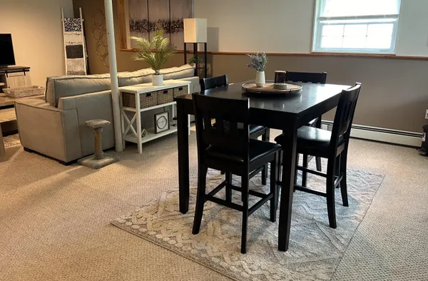 $719,900 | 13 Oakwood Drive, South Portland, ME 04106